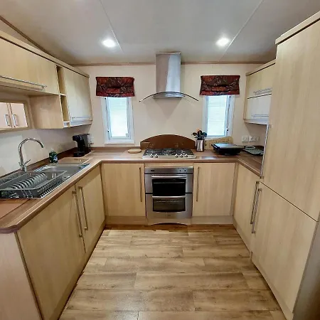 Kemp Mobilhomes Du Kerdidrouz Du Leon Aven Pont-Aven