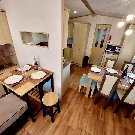 Mobilhomes Du Kerdidrouz Du Leon Aven Campsite Pont-Aven